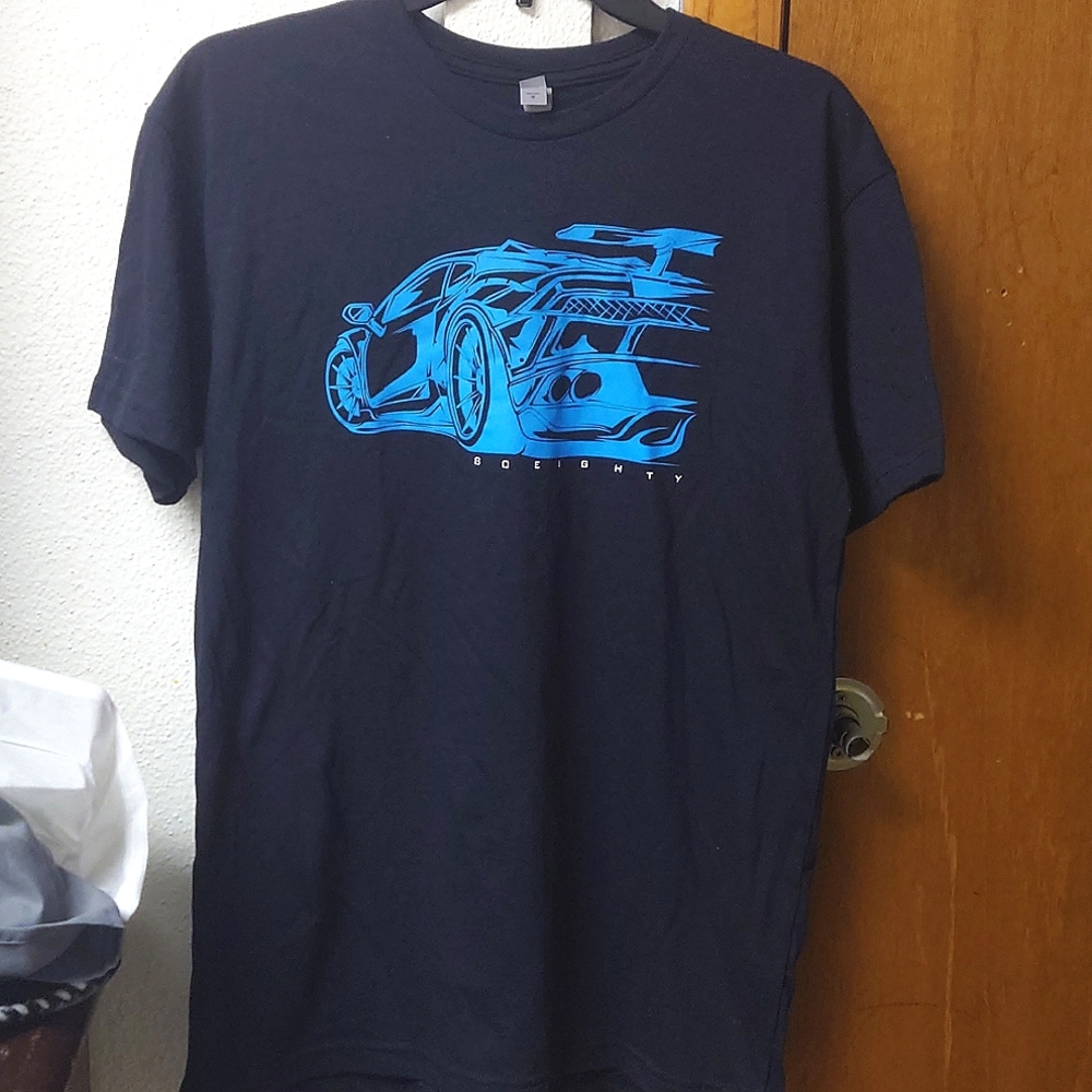 Men's t-shirt with a car on the front